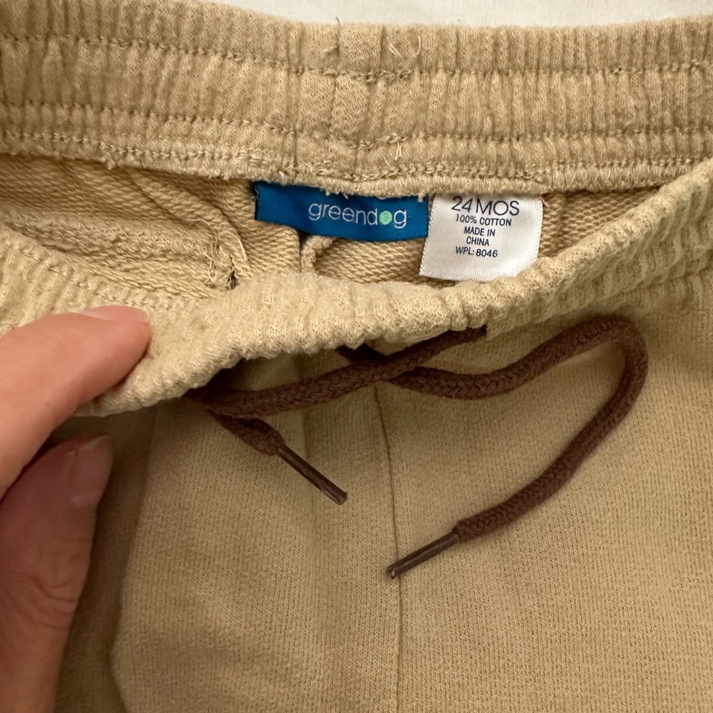 Greendog - Picture 2 of 4